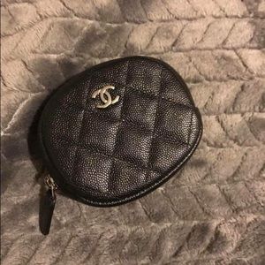 Chanel o zip coin purse